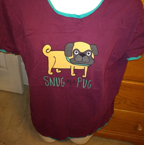 Snug as a pug tee shirt ๐ ๐ - Picture 2 of 6